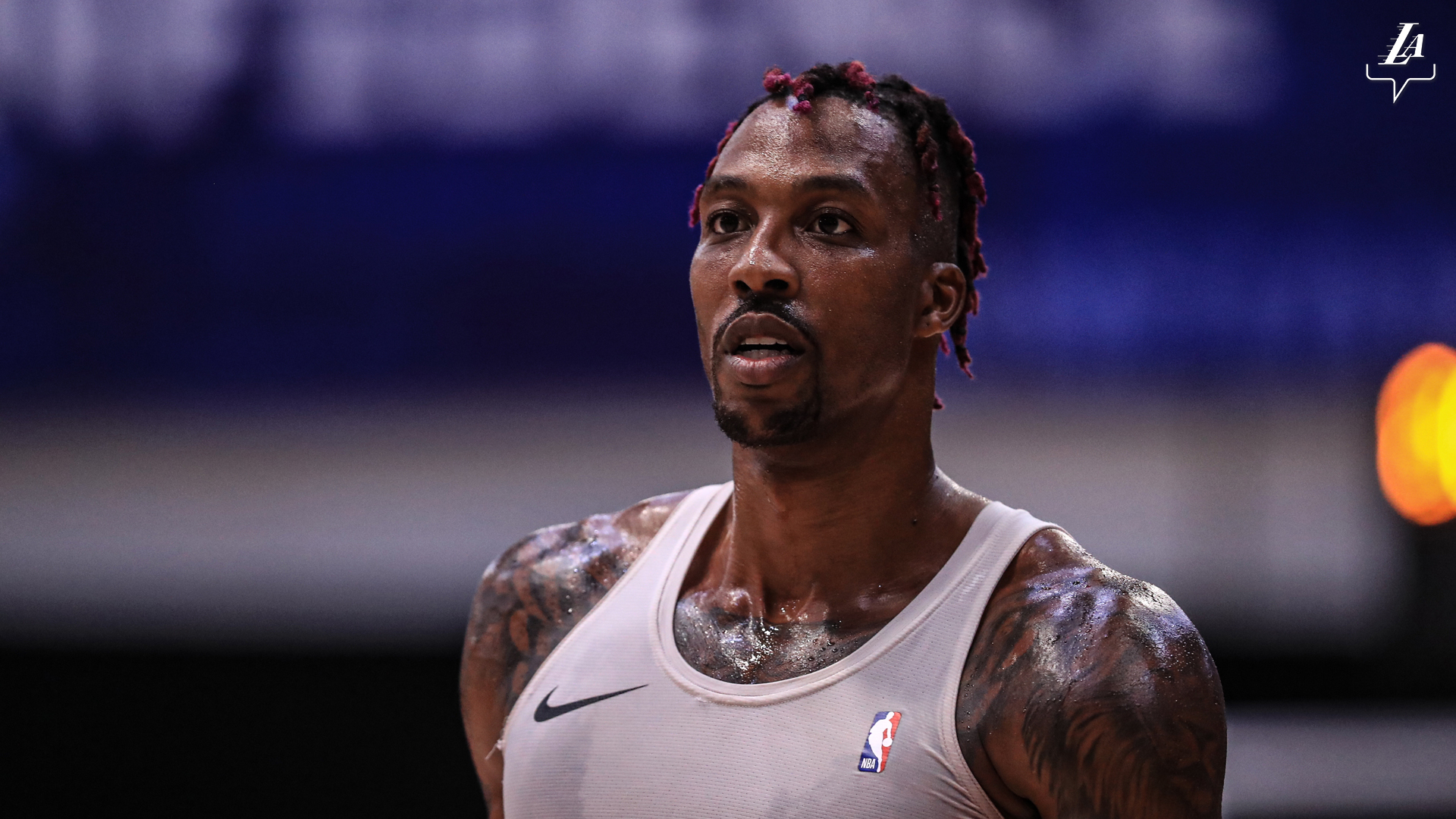 样本越小 样本越小