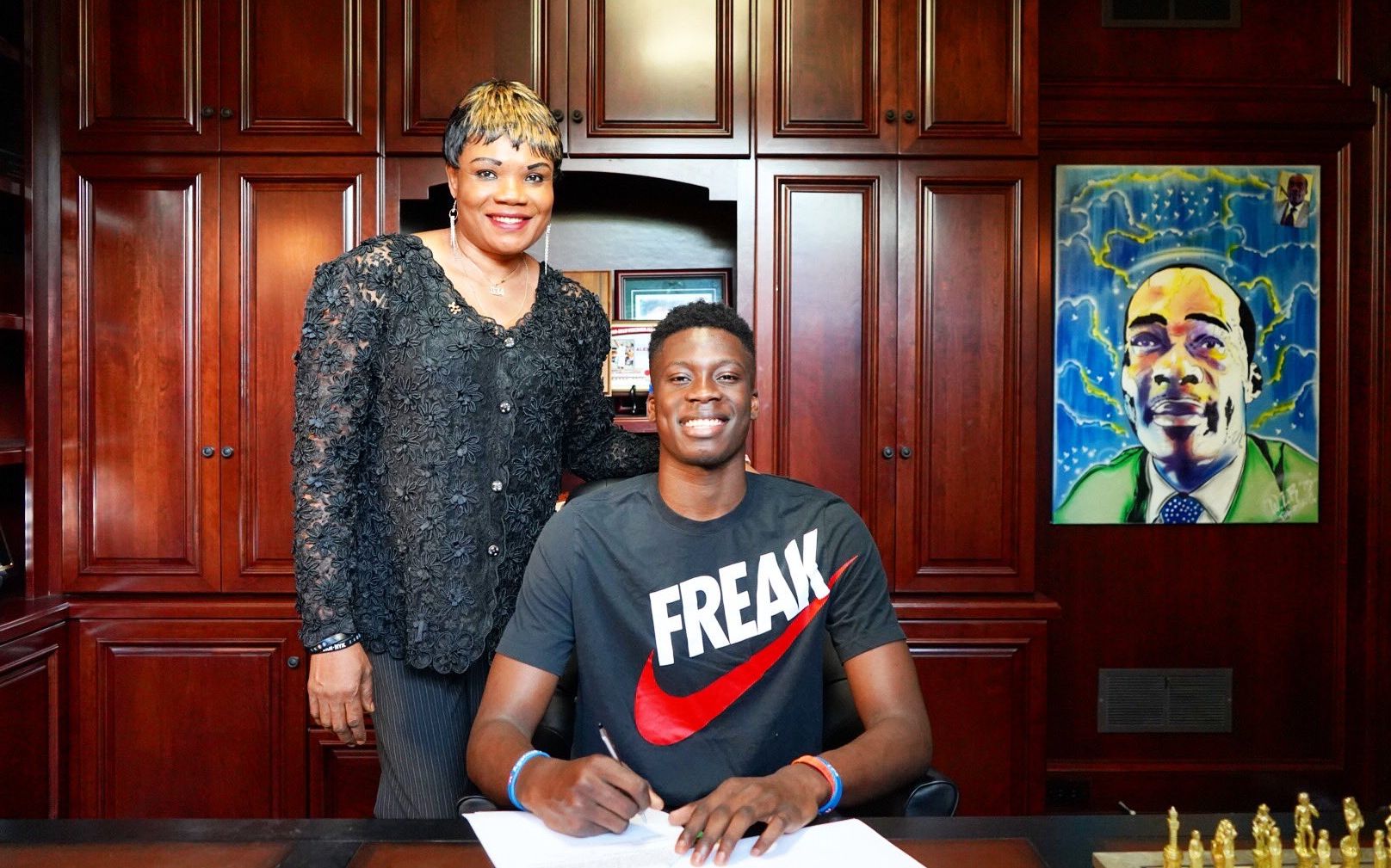 分差仅小幅 分差仅小幅